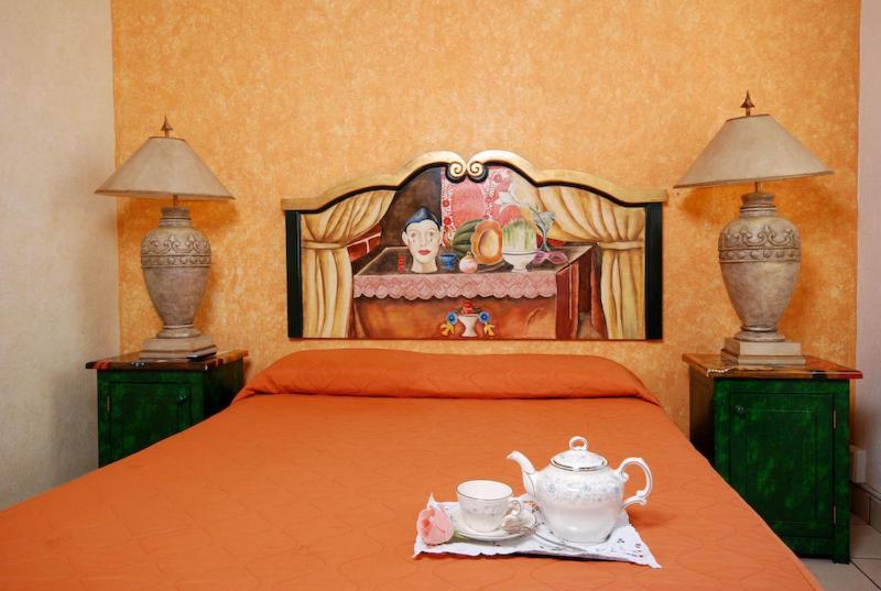 Hotel & Suites Galeria Morelia Kamer foto