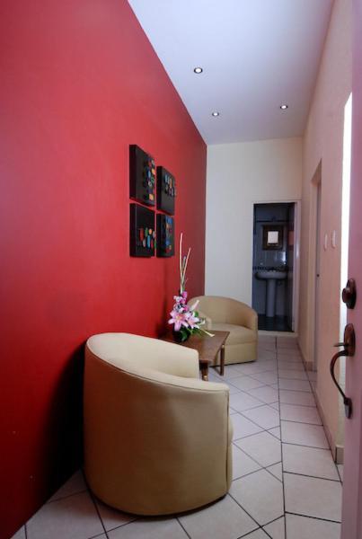 Hotel & Suites Galeria Morelia Kamer foto